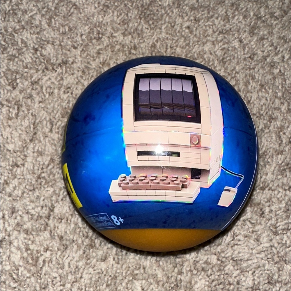 Max Retro 80s Computer brick  Build